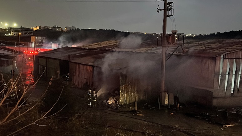 Kocaeli'de fabrika yangını
