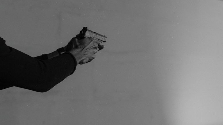 Operasyona giden polislere silahlı saldırı: 2 memur yaralandı