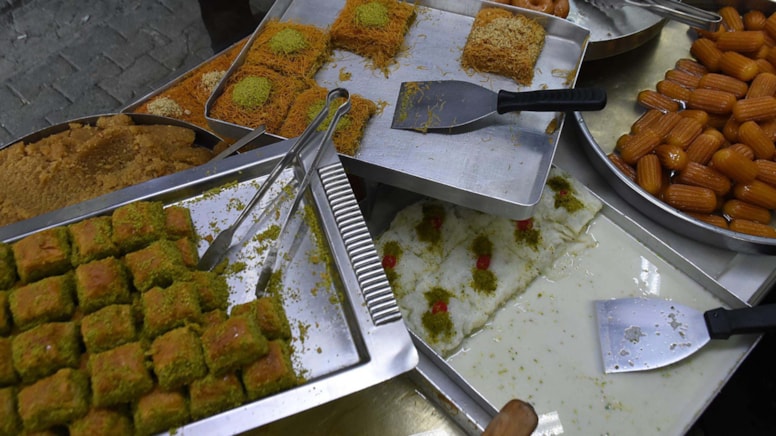 Bayram tatlınız gerçek mi? Uzmanı sahte ürünlere karşı uyardı