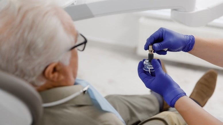 Diş ağrısı sandı kalp krizi çıktı: Bir detay hayat kurtardı