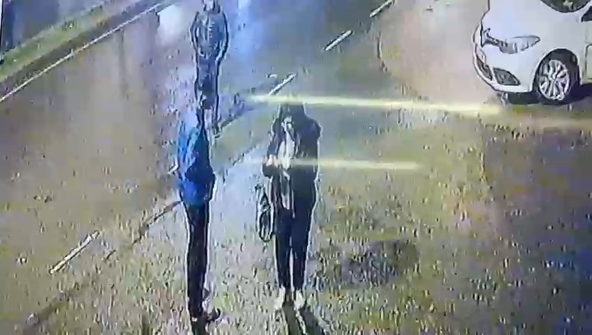 Arnavutköy'de otobüs durağındaki kadına silahlı saldırı