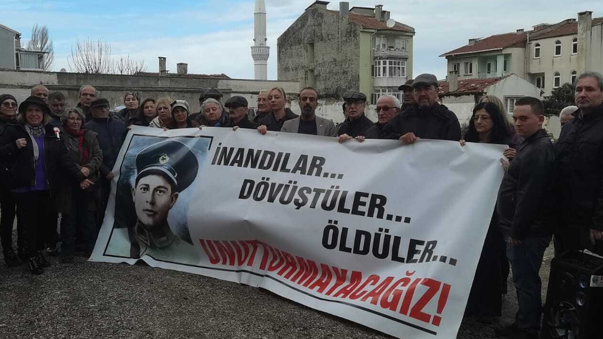 Şehit asteğmen Fehmi Kubilay, mezun olduğu okulun molozları arasında anıldı