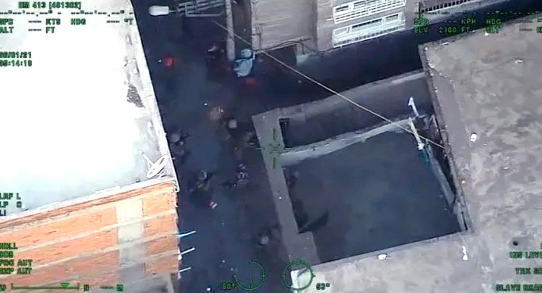 Polis gibi geceleri mahallede kimlik kontrolü bile yapmışlar... Suç örgütü çökertildi!