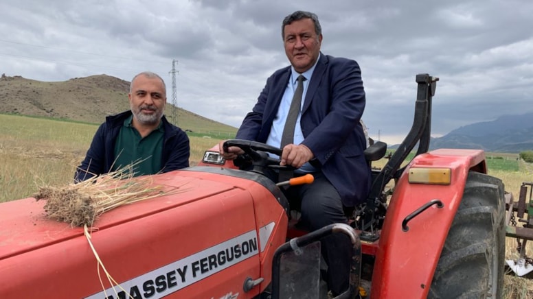 AKP'li vekilin traktör açıklamasına tepki