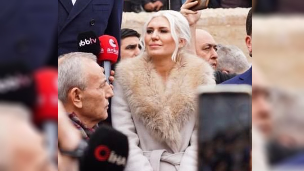 Game of Thrones karakterlerine benzetilmişti, adaylığını açıkladı