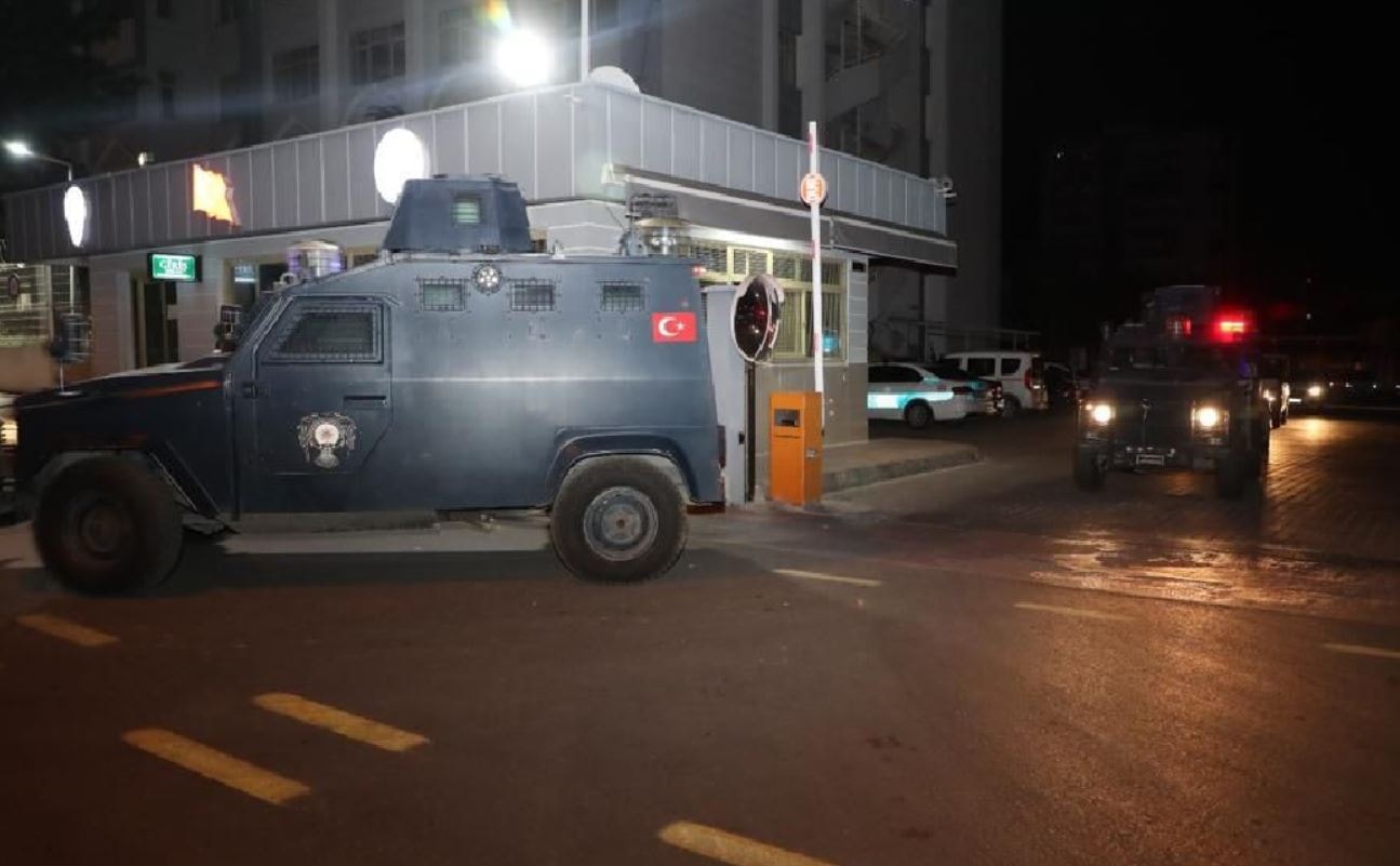 Yasa dışı bahisçilere drone ve koçbaşlı baskın