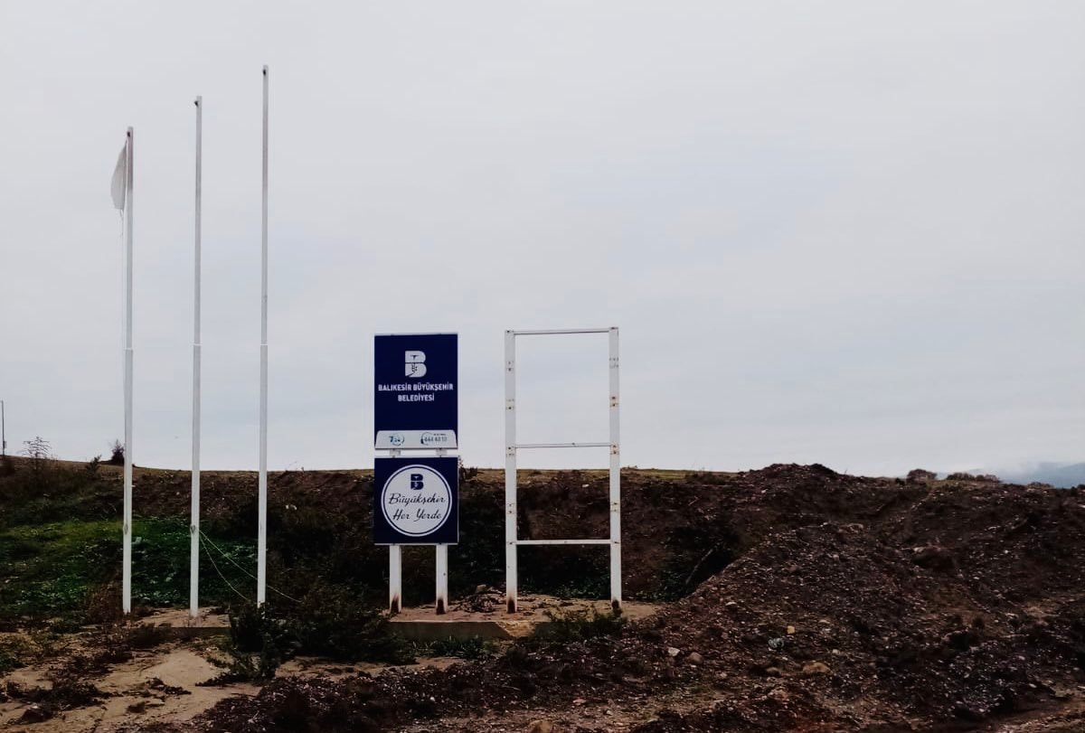 Milyonluk vurgun! Ne firma ortada var ne de mezarlık...