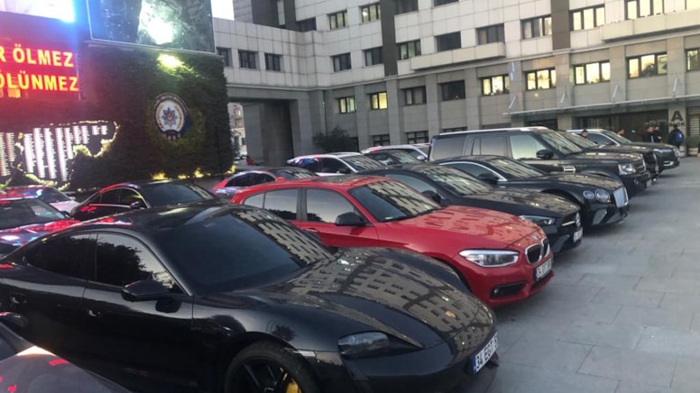 Polis Ferrari, Bentley ve Porsche kullanacak