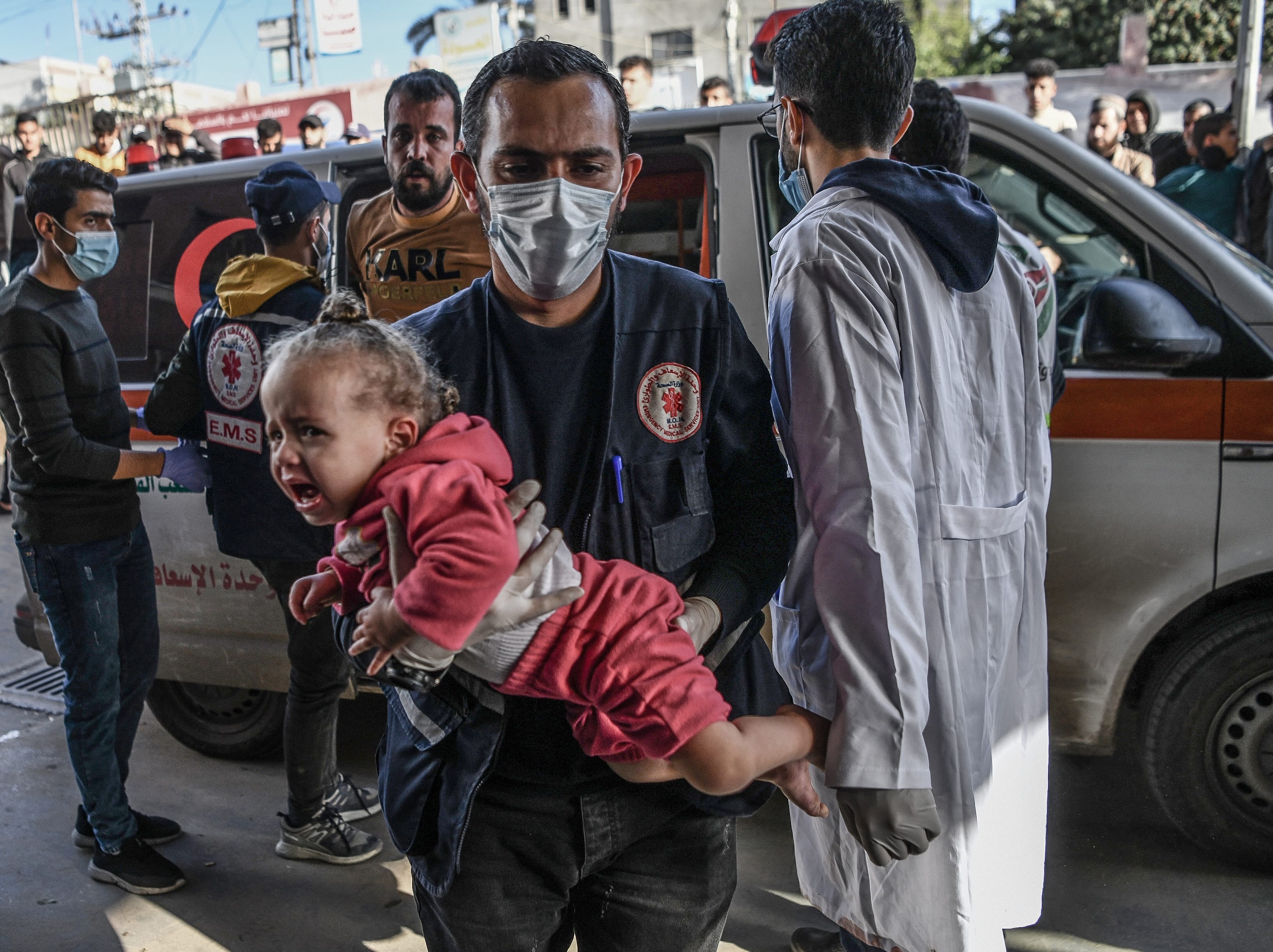 Gazze’de can kaybı 17 bin 700'e yükseldi