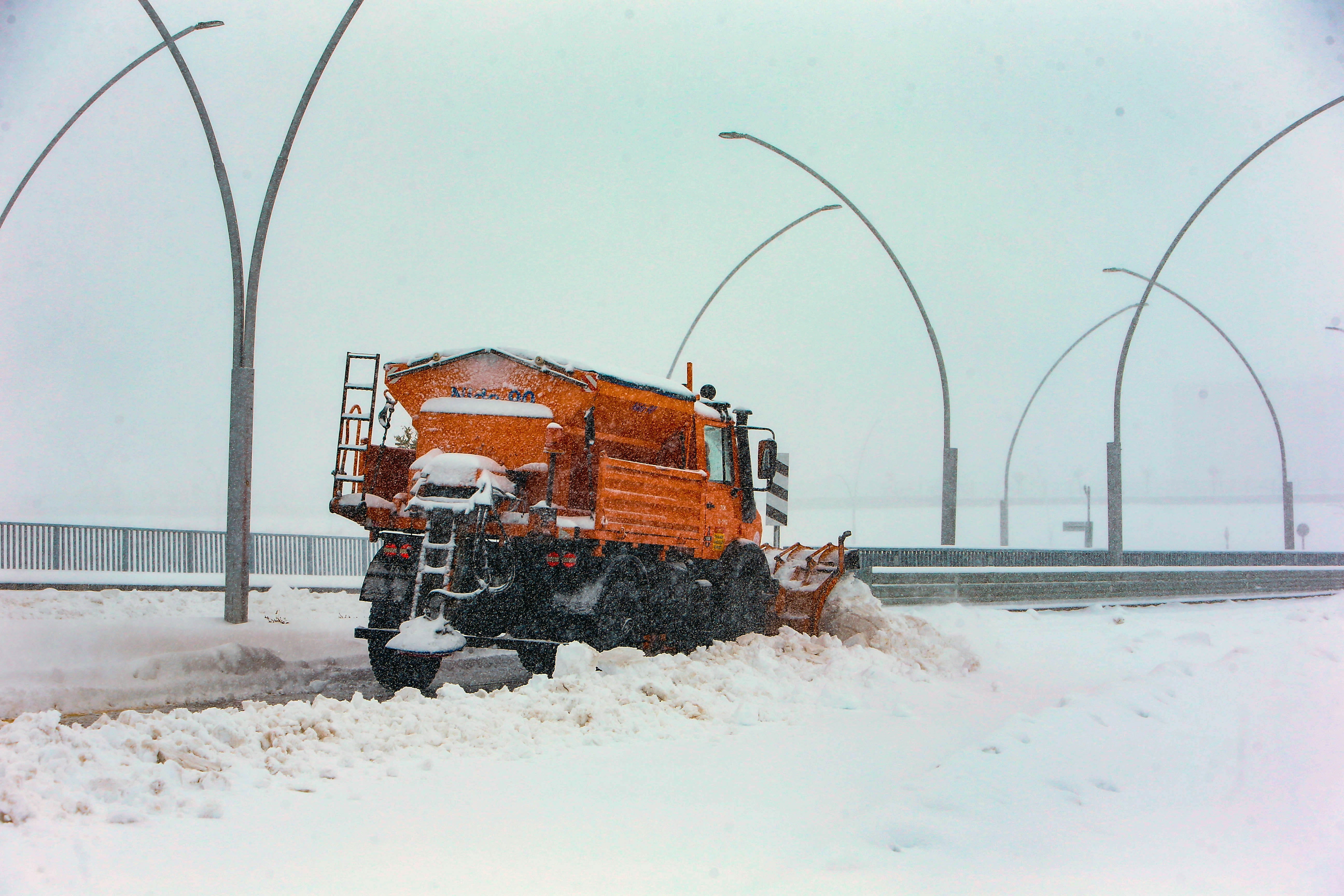 Van'da çığ düştü