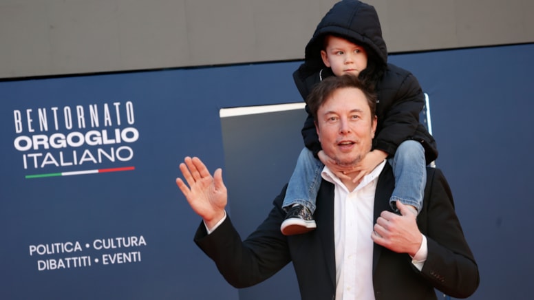 Elon Musk: Çocuk yapın