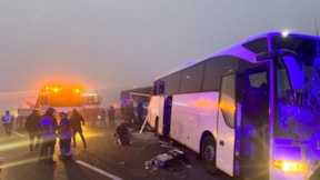 Sakarya'da 7 araç birbirine girdi: 10 ölü