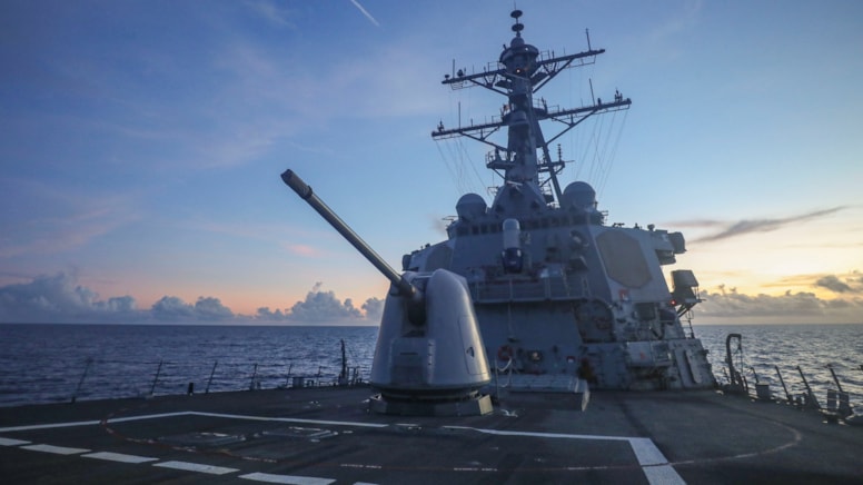 Pentagon: Kızıldeniz'de gemilerimize saldırı düzenlendi