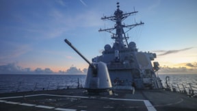 Pentagon: Kızıldeniz'de gemilerimize saldırı düzenlendi