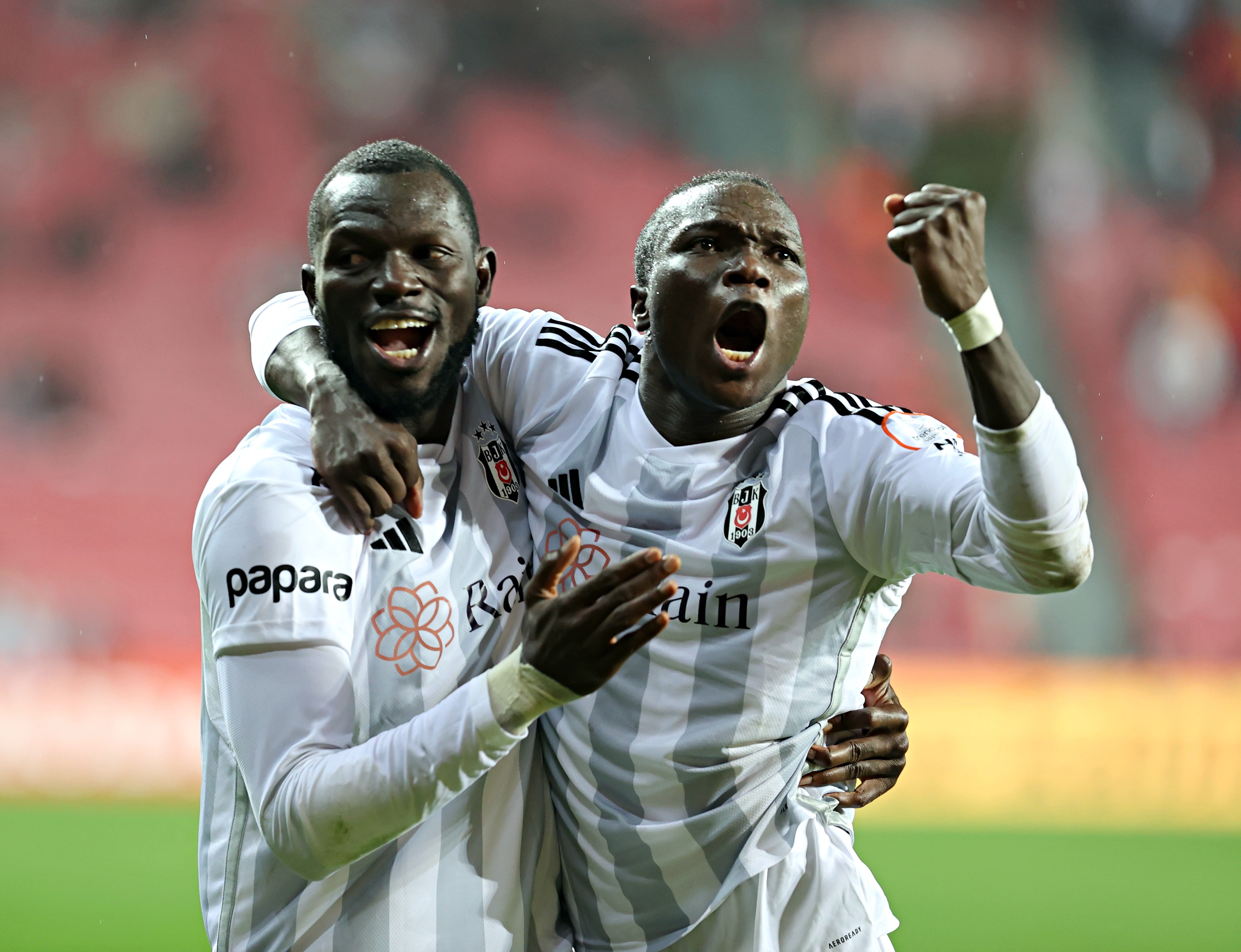 Vincent Aboubakar: Saç işlemi yapmadım, işimi yapmama izin verin!