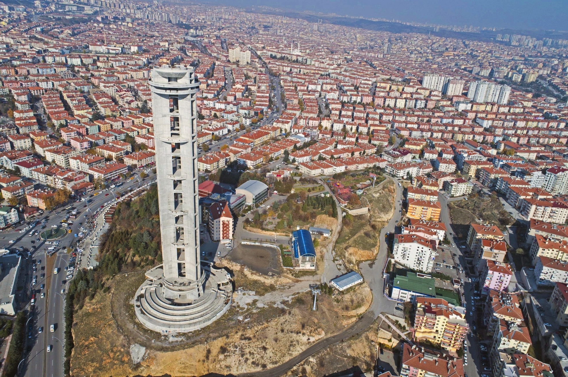 Başkent'in israf kulesi