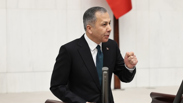 İçişleri Bakanı Yerlikaya: 238 bin 55 Suriyeli Türk vatandaşlığı kazandı
