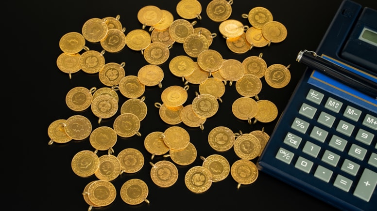 Altın fiyatları bugün ne kadar? Gram altın, çeyrek altın kaç TL? 13 Aralık 2023
