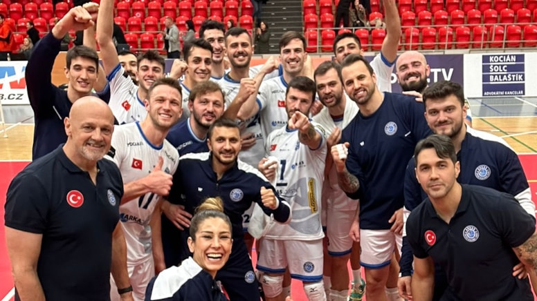 Arkas Spor play-off'a yükseldi