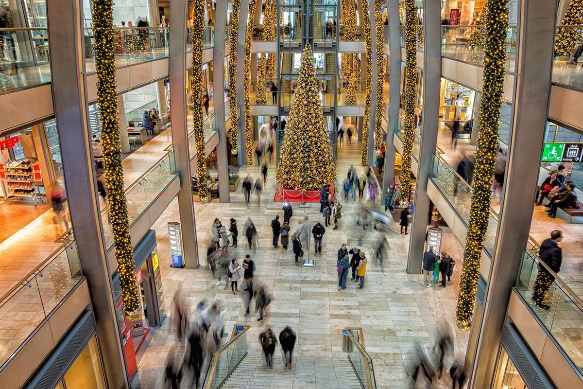 Zor durumdaki 9 AVM&#x27;ye süre verildi