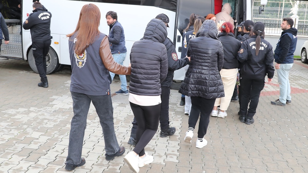 Mersin’deki bahis operasyonunda 13 tutuklama