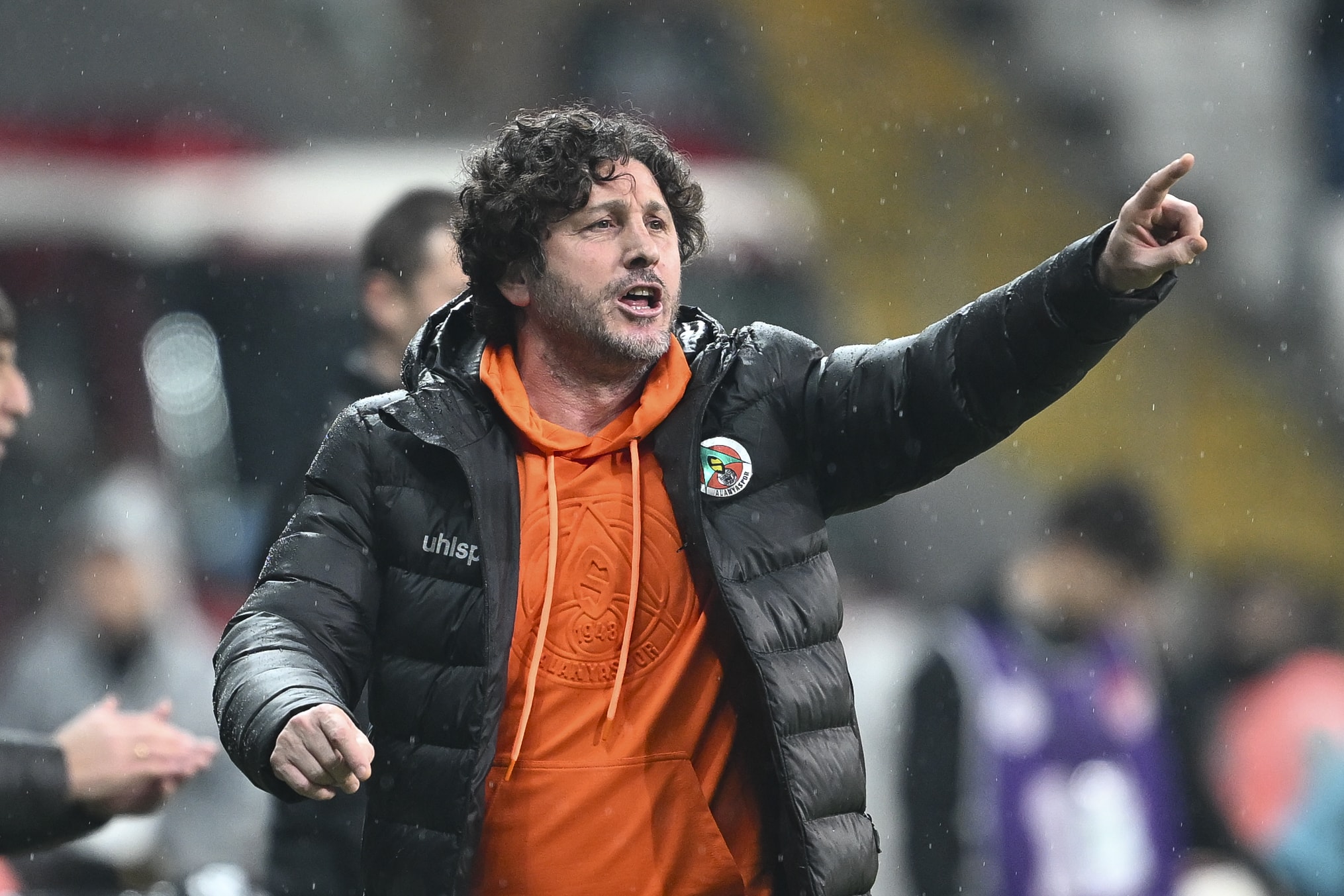 'Ciddi olmak ve çalışmak zorundayız'