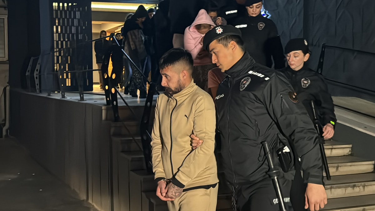 25 evi soyan 10 hırsız yakalandı