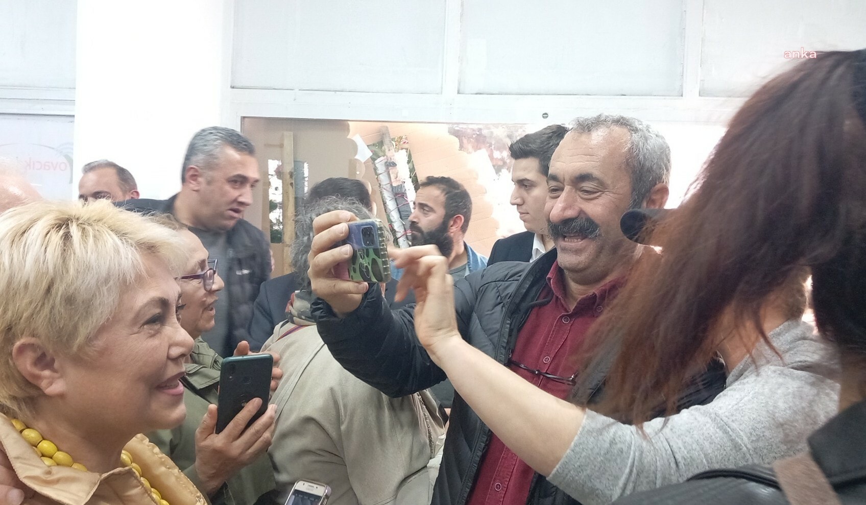 Komünist başkandan fenomen yorumu: Patladı  