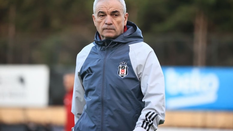 Beşiktaş Rıza Çalımbay'a 2 maçlık kredi tanıdı
