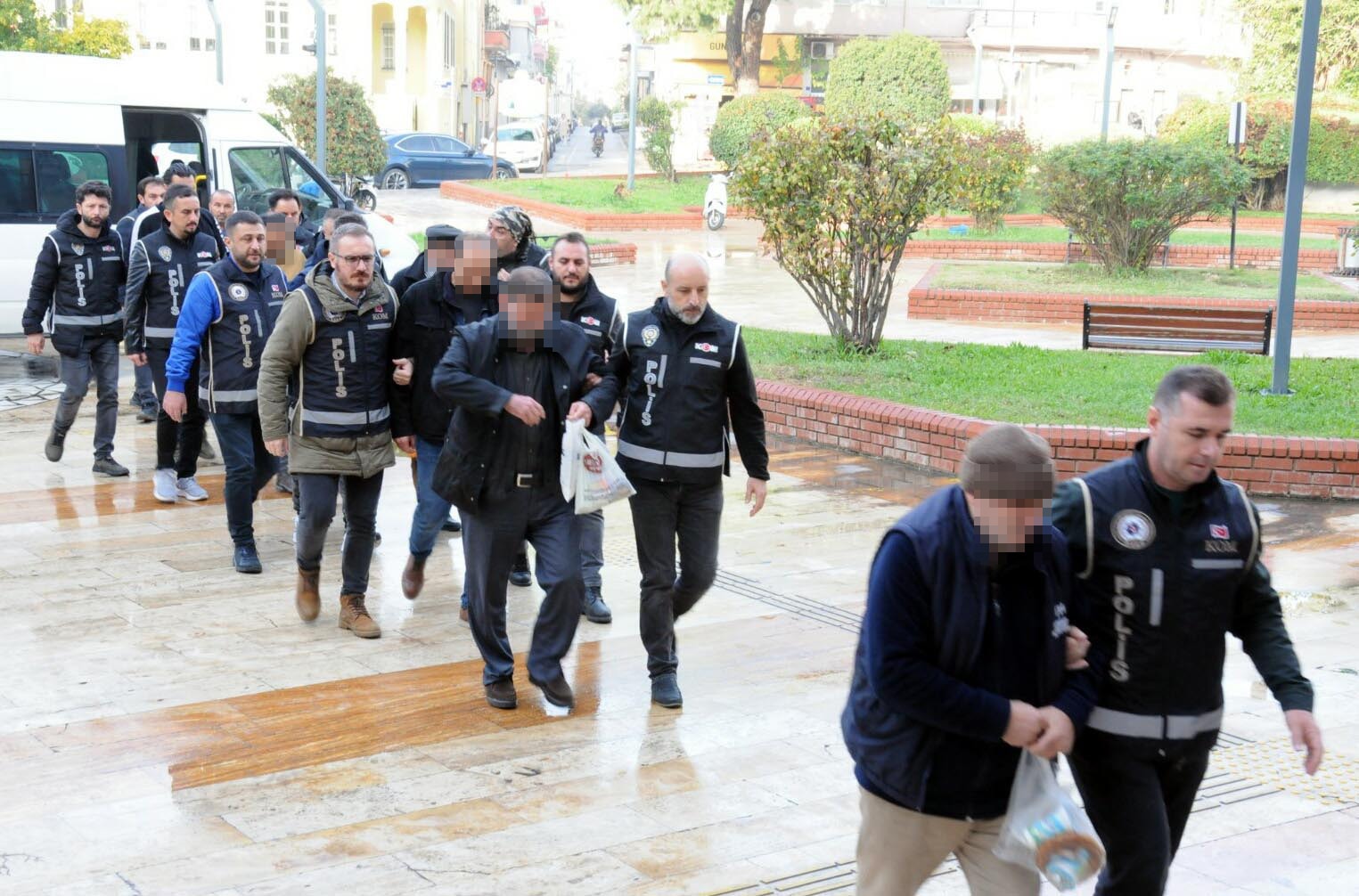 Sağlıklı kişilere engelli raporu çıkaran çete üyeleri hakkında tutuklama kararı