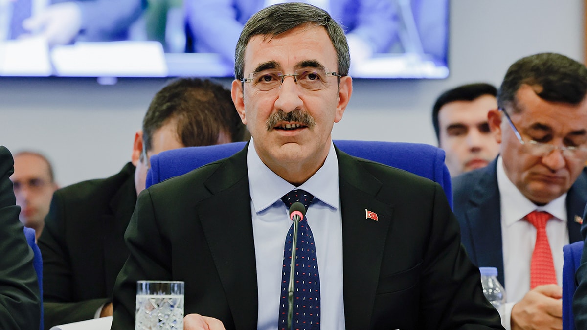 Cevdet Yılmaz: Bütçe açığının yüzde 5'in altına düşmesi mümkün