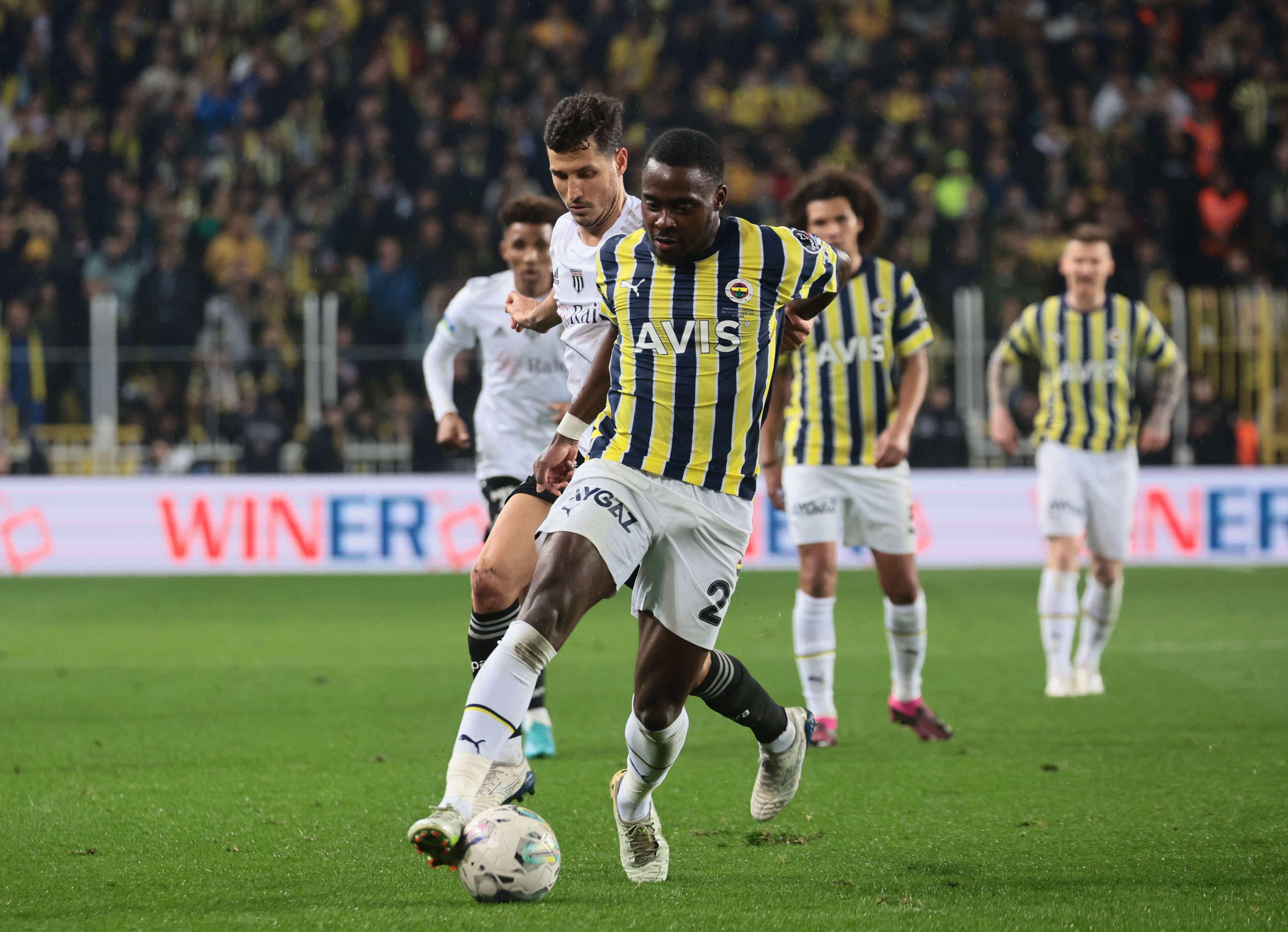 Beşiktaş-Fenerbahçe derbisinin hakemi belli oldu