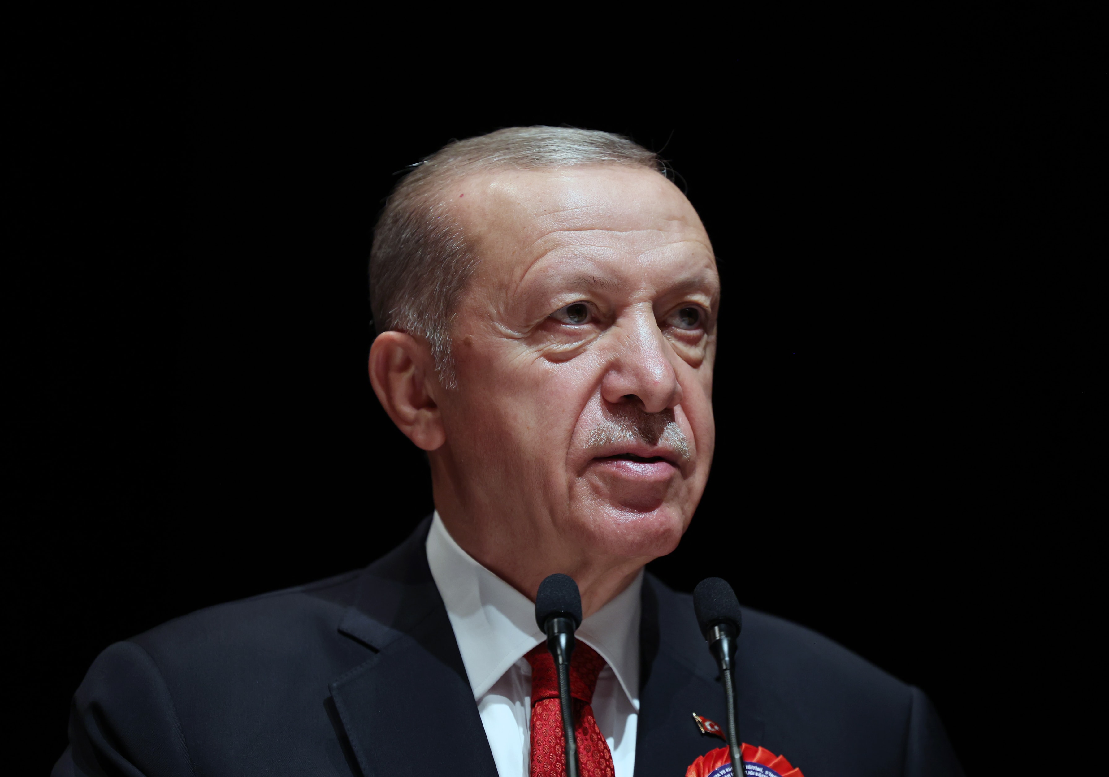 Erdoğan'dan fon açıklaması: Sakınma yok, soruşturma devam ediyor