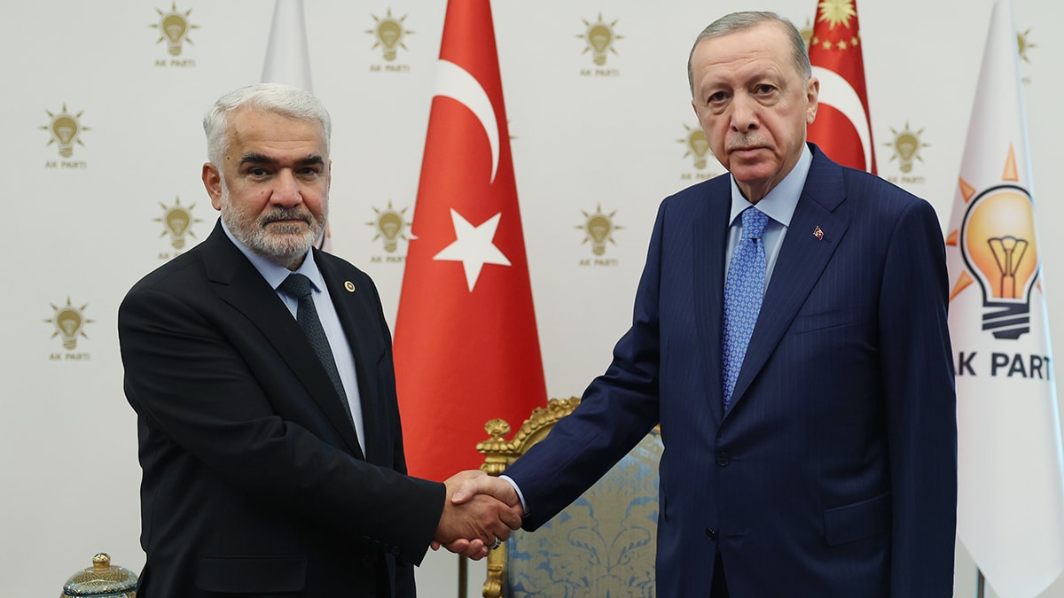 AKP ve HÜDA PAR'dan 31 Mart kararı