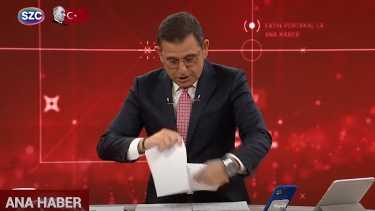 Fatih Portakal seçmeli ders adı altında okullarda öğretilenlere isyan etti, kağıtları yırtıp attı