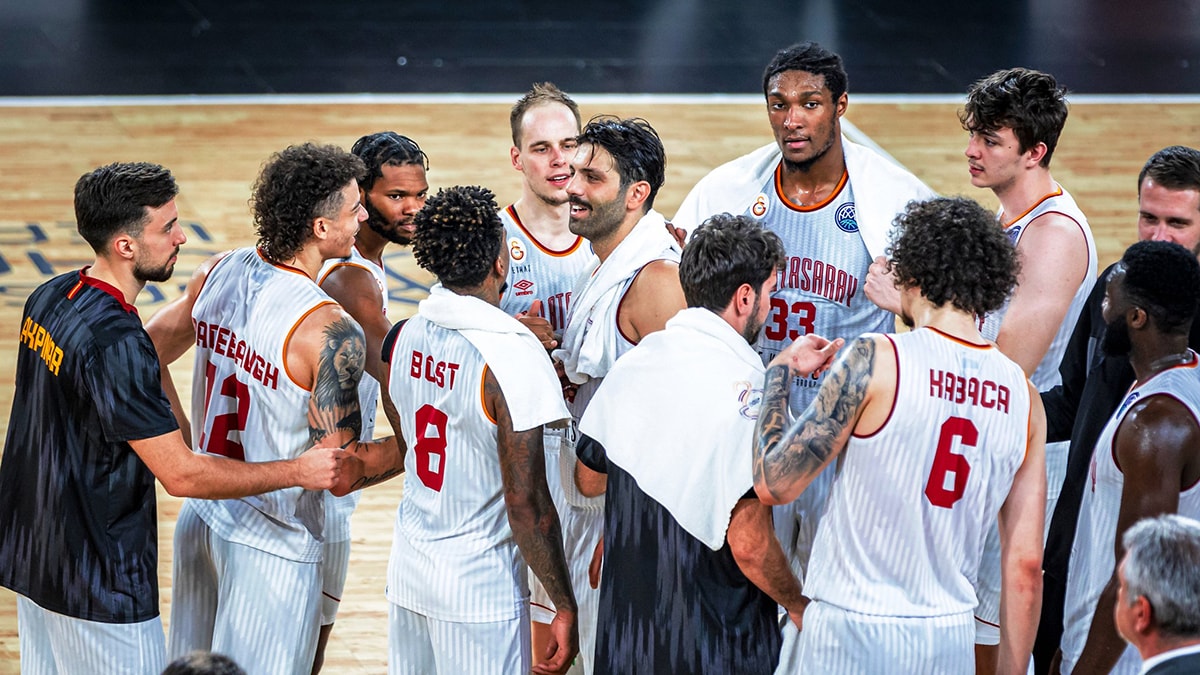 Galatasaray Ekmas, Benfica'yı evinde yendi