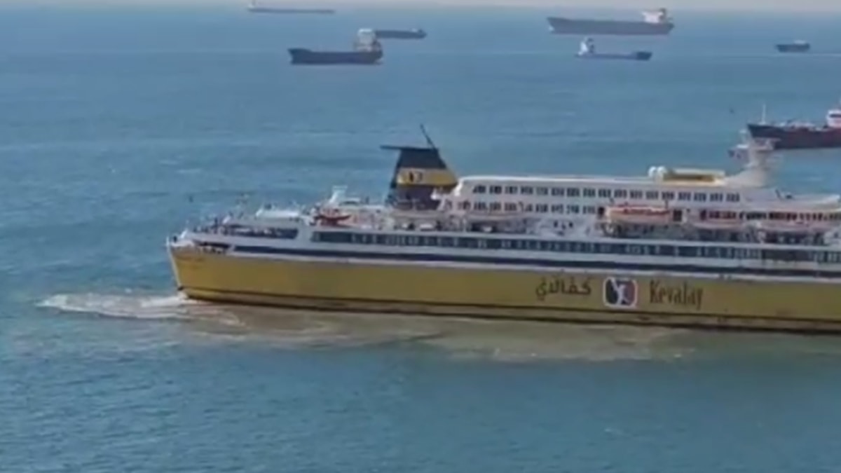 İstanbul'da denizi kirleten 35 gemiye 93.6 milyon lira ceza