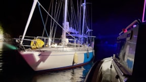 Rota İtalya: Yelkenlide 158 göçmen yakalandı