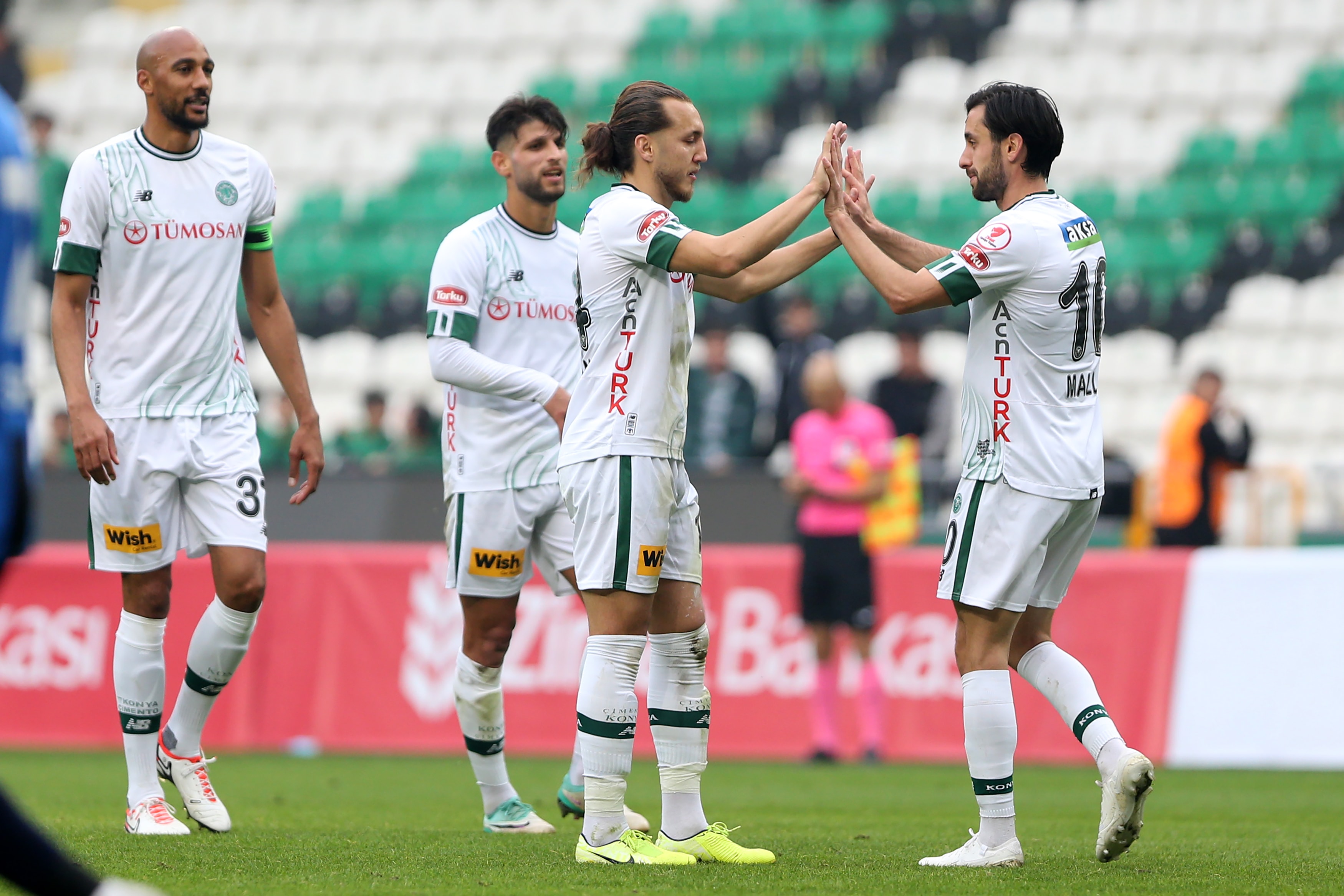 Konyaspor kupada üst tura yükseldi