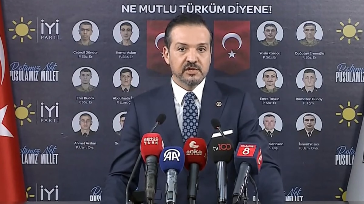 İYİ Partili Zorlu: Teröristlerle poz veren vekiller, Türk milletinin temsilcisi olamaz