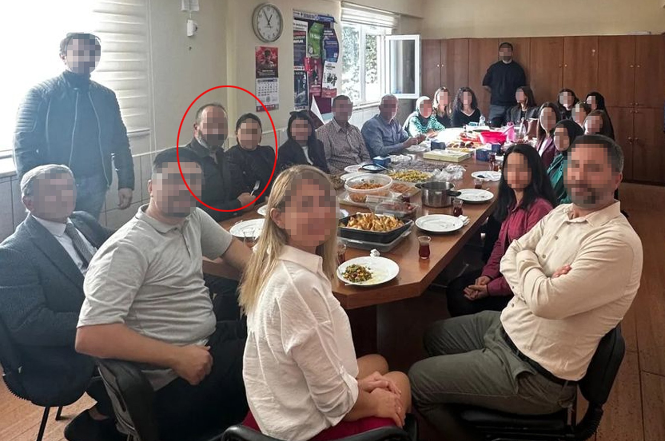 Okul müdürünün yasak aşk zinciri!  Fotoğraf dava dosyasına girdi