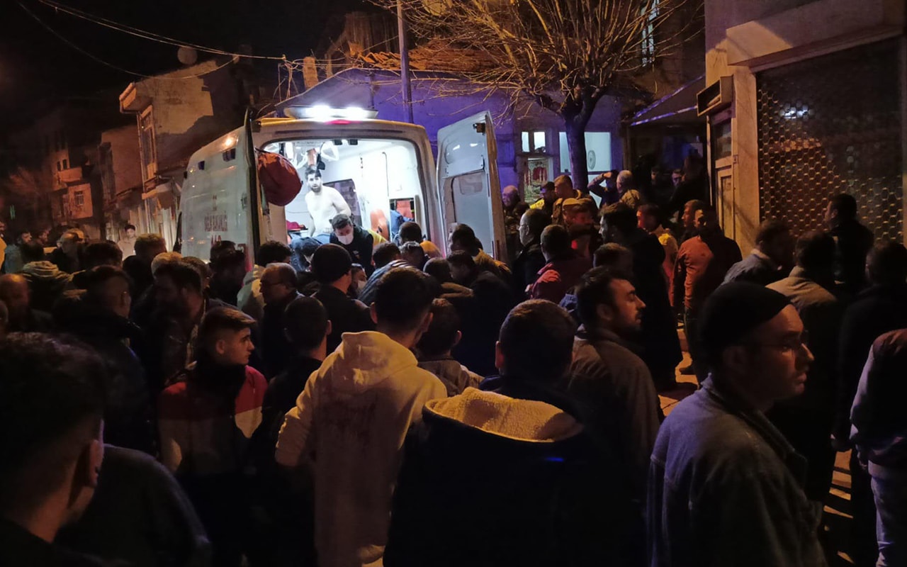 Muhtar dehşet saçtı