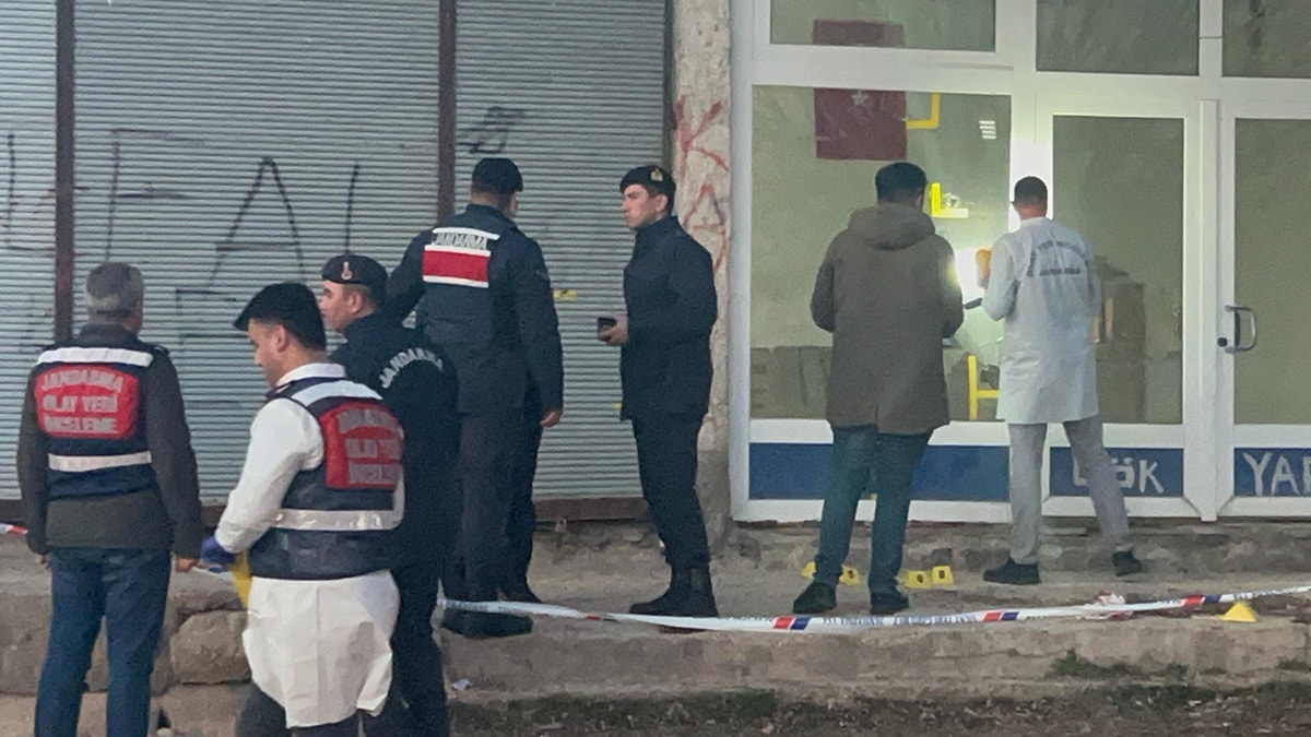 Kanlı yılbaşı: 3 kişi hayatını kaybetti