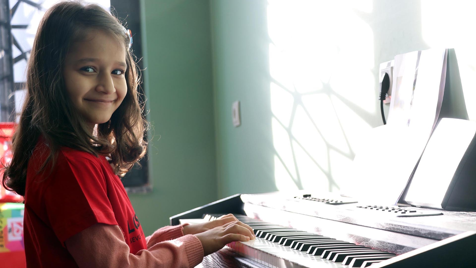 7 yaşındaki Nisa lösemiyi yendi