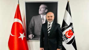 Beşiktaş, Meriç Müldür ile yolları ayırdı, Okay Karacan'ı açıkladı