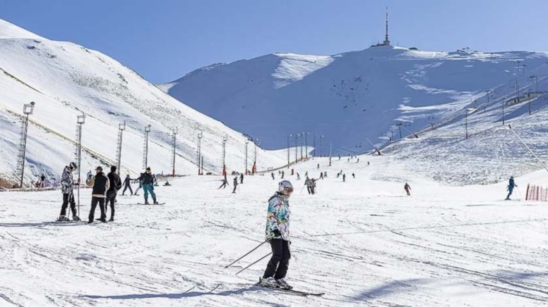 Kayak merkezlerinde en fazla kar kalınlığı Palandöken'de ölçüldü