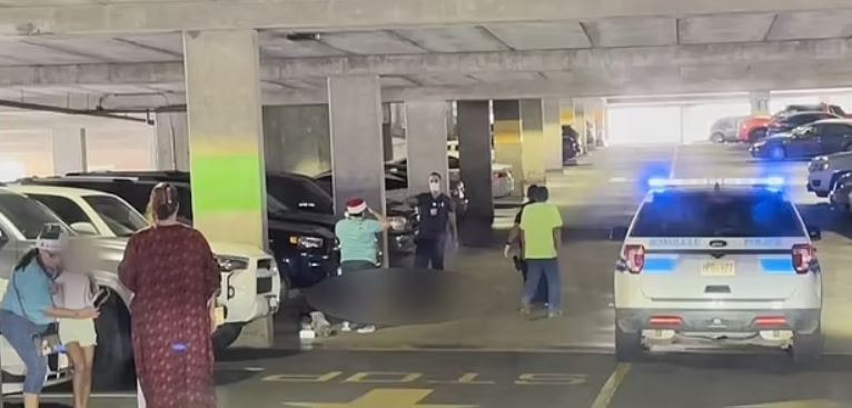 Eski eş sosyal medya fenomenini çocuğunun önünde öldürdü