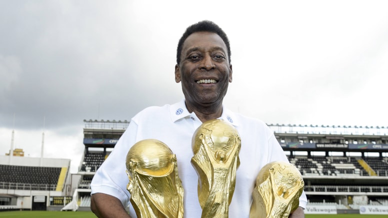 Futbol efsanesi Pele'nin vefatının birinci yılı