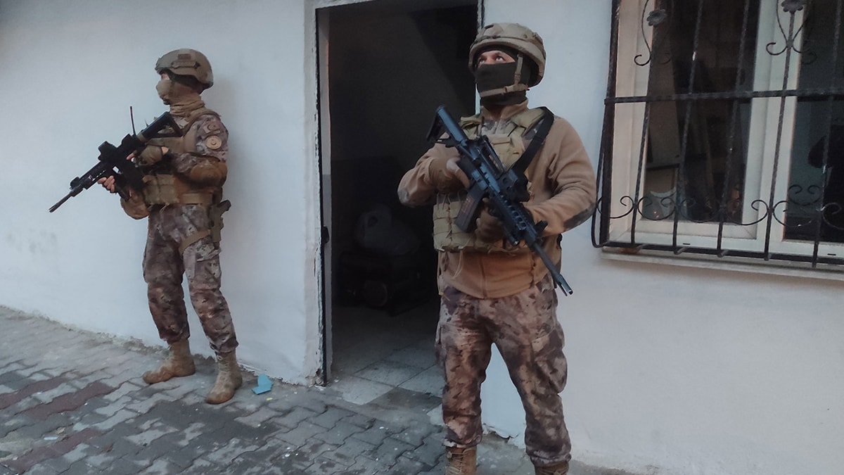 Altı ilde yasa dışı bahis ve sanal kumar operasyonu