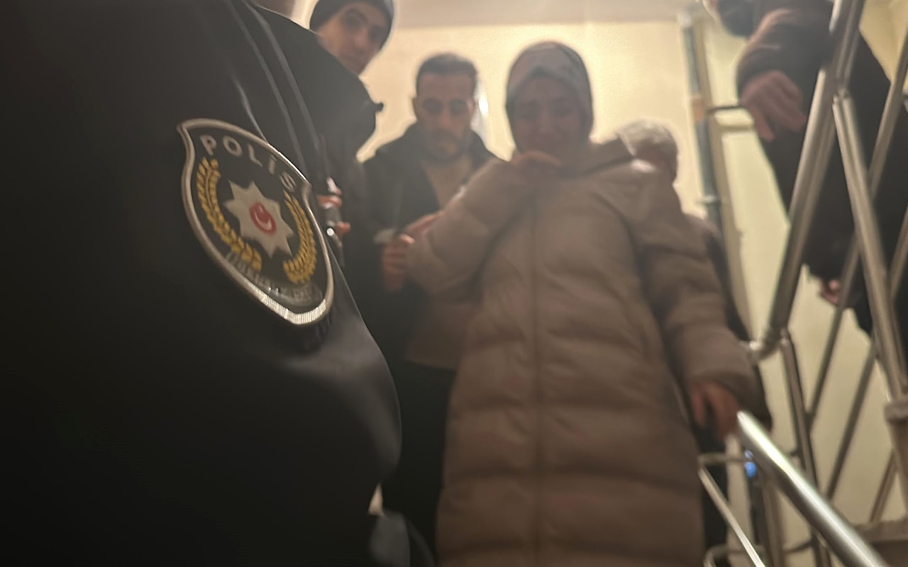 Sağlık çalışanlarını rehin alan eski polis, dehşeti yaşattı